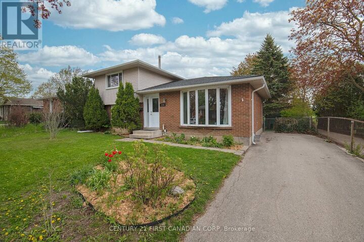 Property Photo: 808 Dulaney Drive ON N6C 3W4
