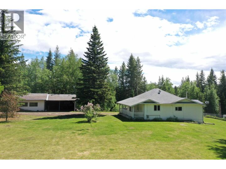 Photo de la propriété:  2823 Nazko Road  BC V2J 7E5 