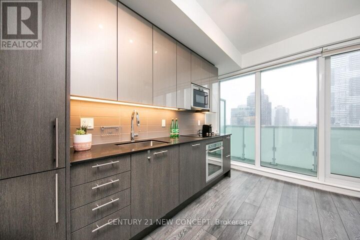 Property Photo: 403 Church Street 2504 ON M4Y 0C9