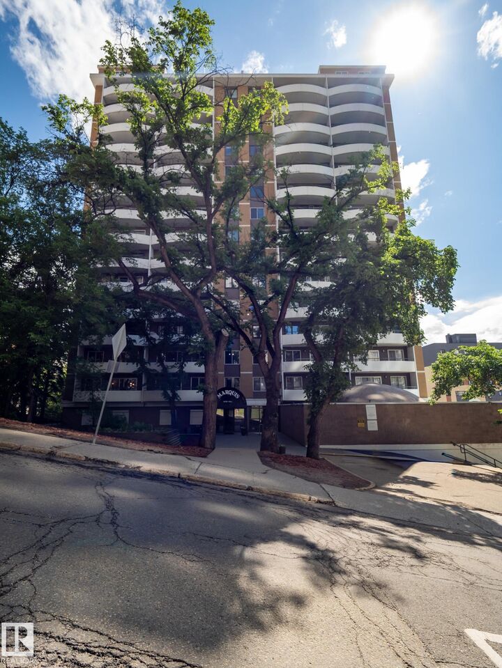 Property Photo:  9725 106 Street NW Ph4  AB T5K 1B5 