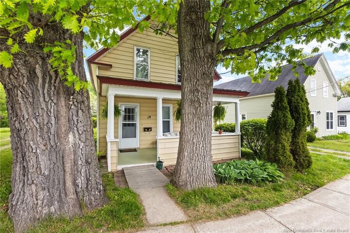 Property Photo:  19 Charles Avenue  NB E3A 3S3 