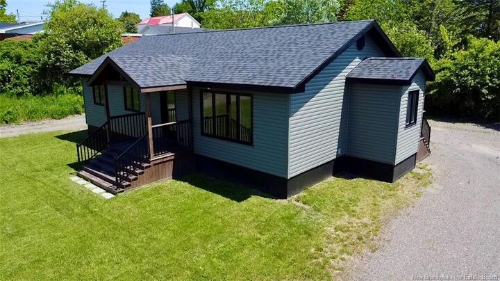 3 Hatt Crescent — photo 1