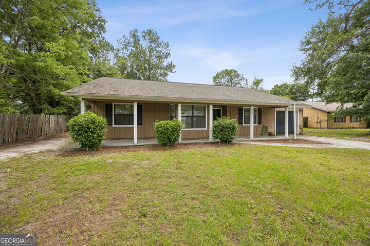 Property Photo:  205 Somerset Road  GA 31558 