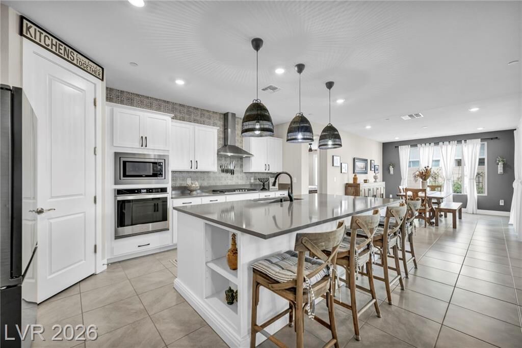 Property Photo:  10912 Gardenova Avenue  NV 89166 