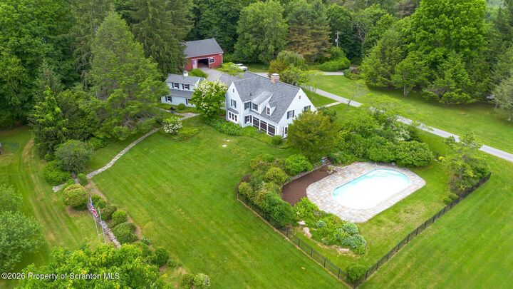 Property Photo:  39 Golf Course Road  PA 18612 