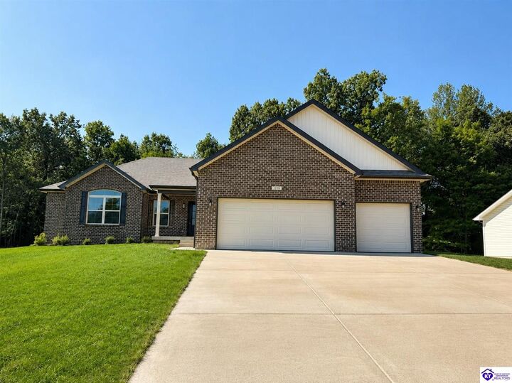 Property Photo: 2038 Pear Valley Drive KY 42701