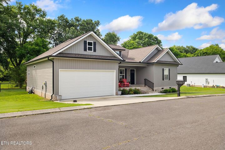 Property Photo: 90 Morning Glory Lane TN 37327