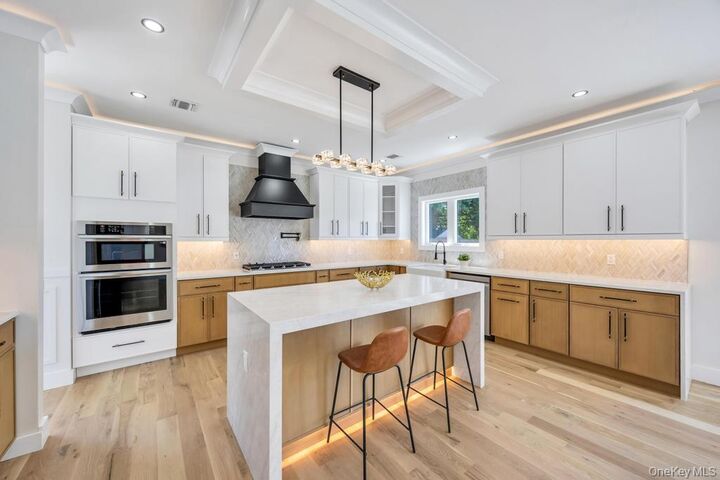 Property Photo: 8 Table Lane NY 11801