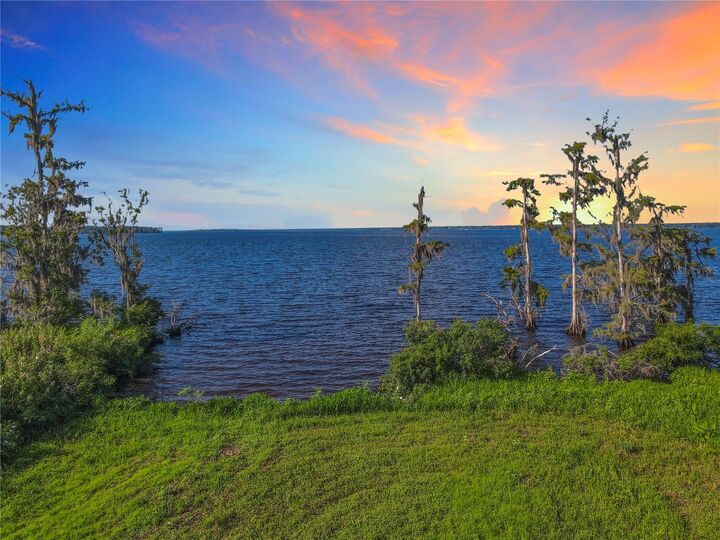 Property Photo:  14453 Andalusia Trail  FL 32110 