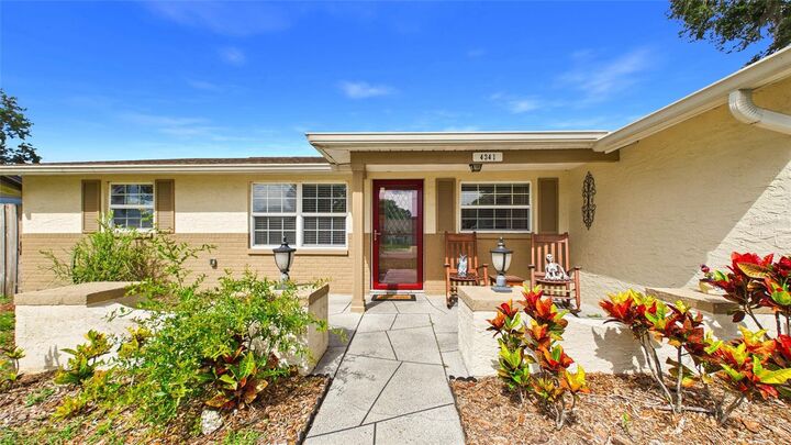 Property Photo: 4341 Otter Way FL 34653