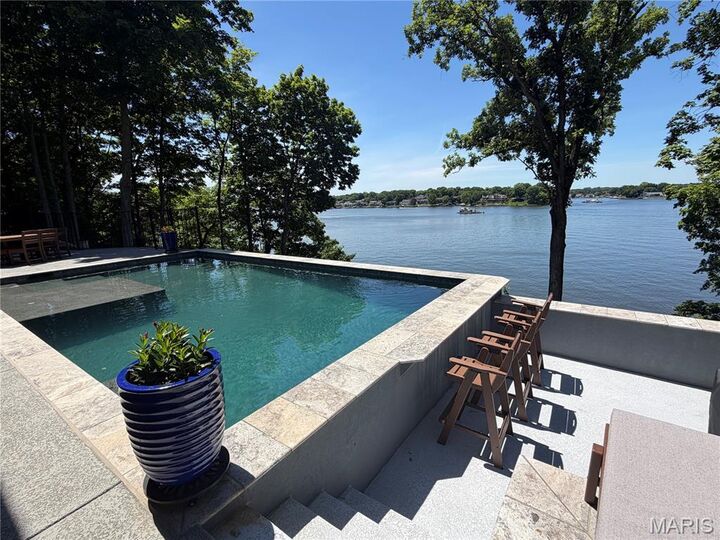 Property Photo:  621 Woodchuck Lane  MO 63367 