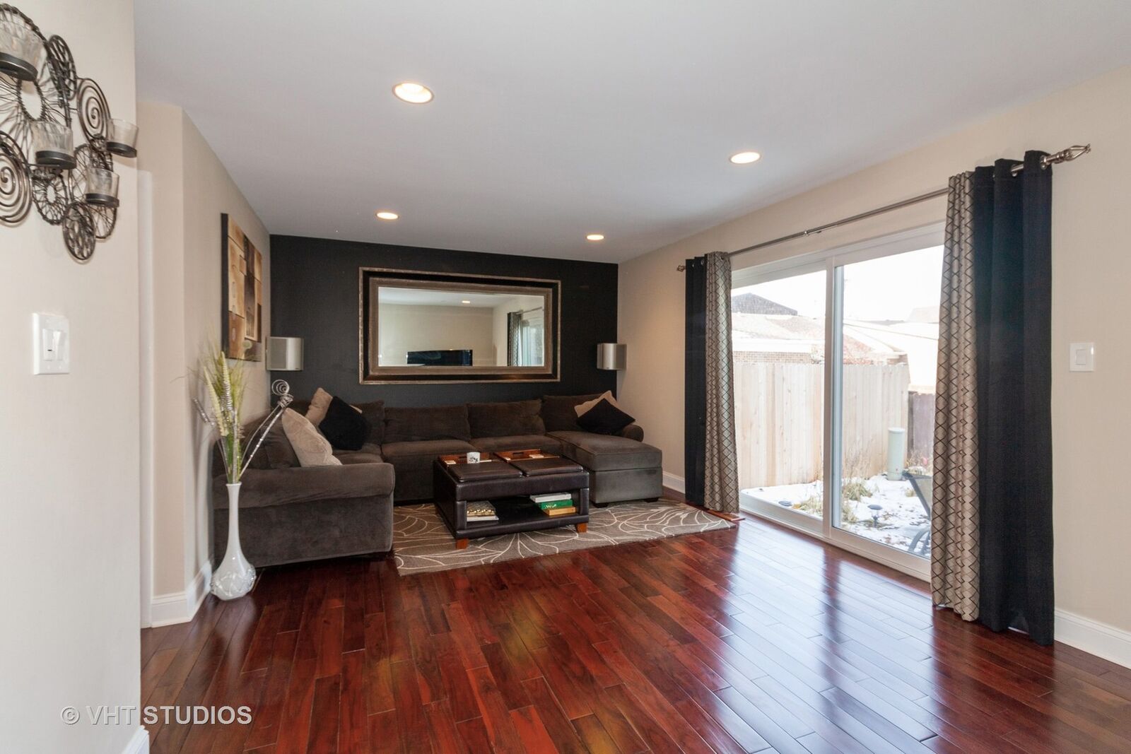 Property Photo: 17W764 Lowell Lane IL 60181