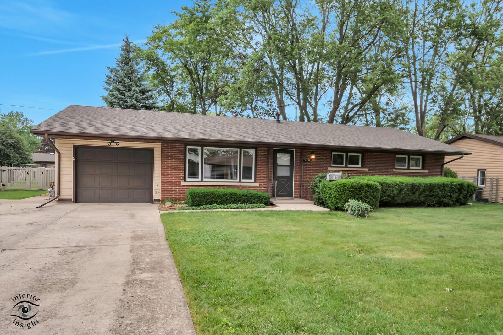 Property Photo:  520 Evergreen Lane  IL 60915 