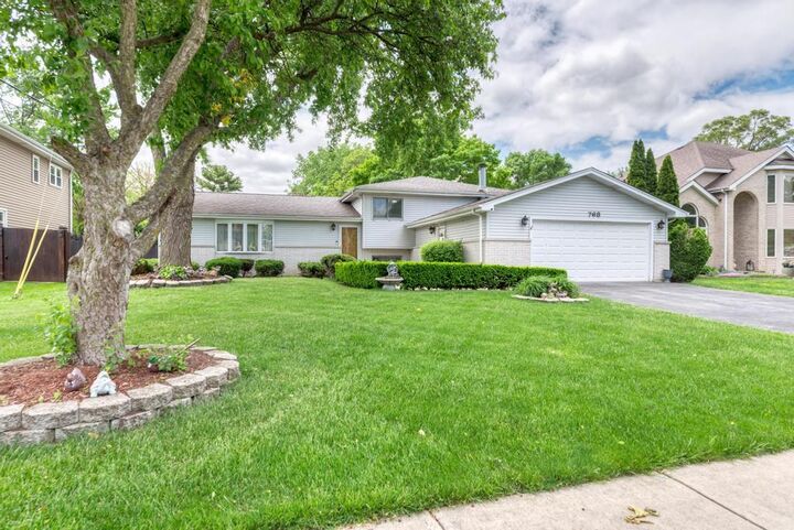 Property Photo:  768 George Street  IL 60106 