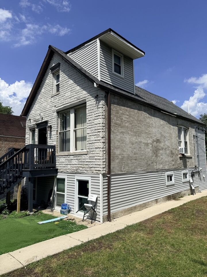 Property Photo:  1533 S Kilbourn Avenue  IL 60623 