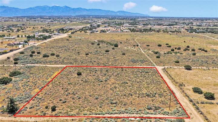 Property Photo: 1 Buffalo Road CA 92344
