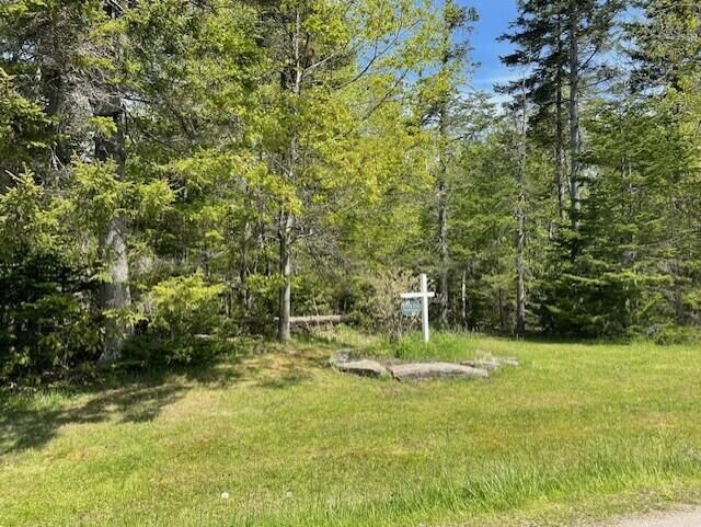 Property Photo: 16 Woody Lane ME 04563