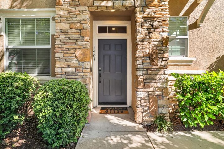 Property Photo: 1401 Indiana Way 61 CA 95765