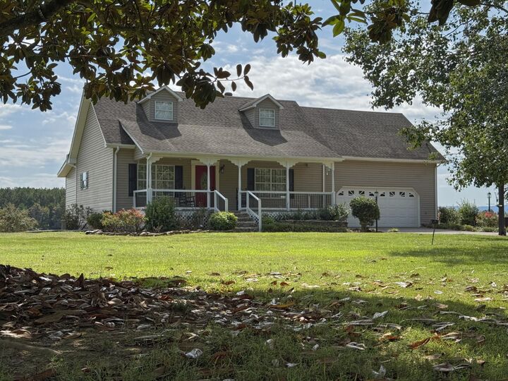 Property Photo:  2239 County Road 750  TN 37309 