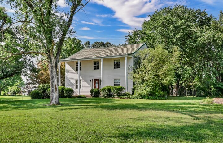 Property Photo: 3675 Sango Rd TN 37043