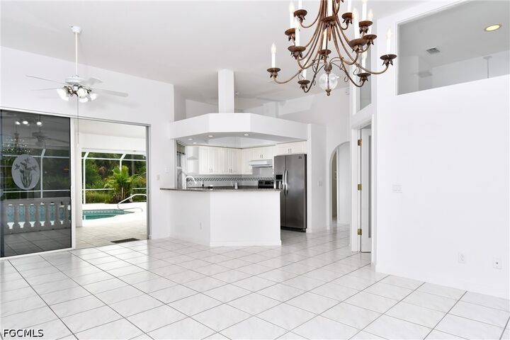 Property Photo:  606 Lincoln Avenue  FL 33972 