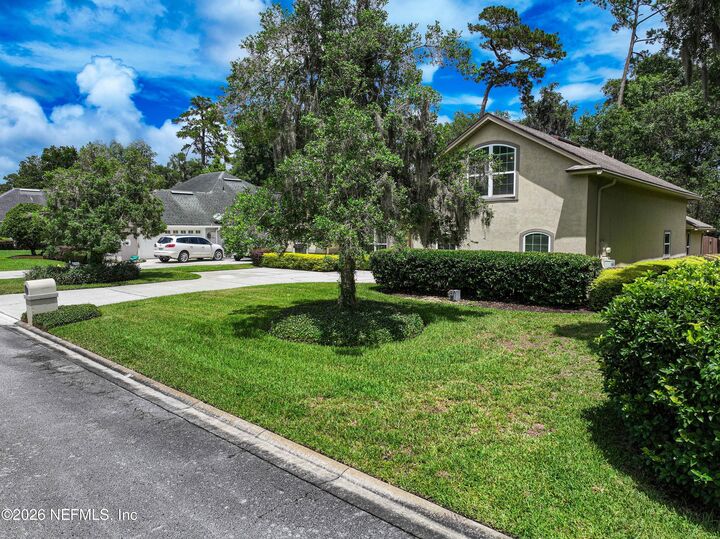 Property Photo:  12743 Camellia Bay Drive E  FL 32223 