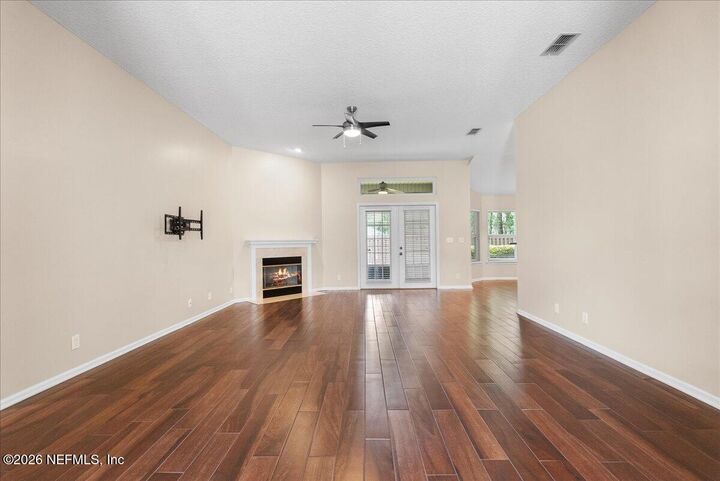 Property Photo:  12743 Camellia Bay Drive E  FL 32223 