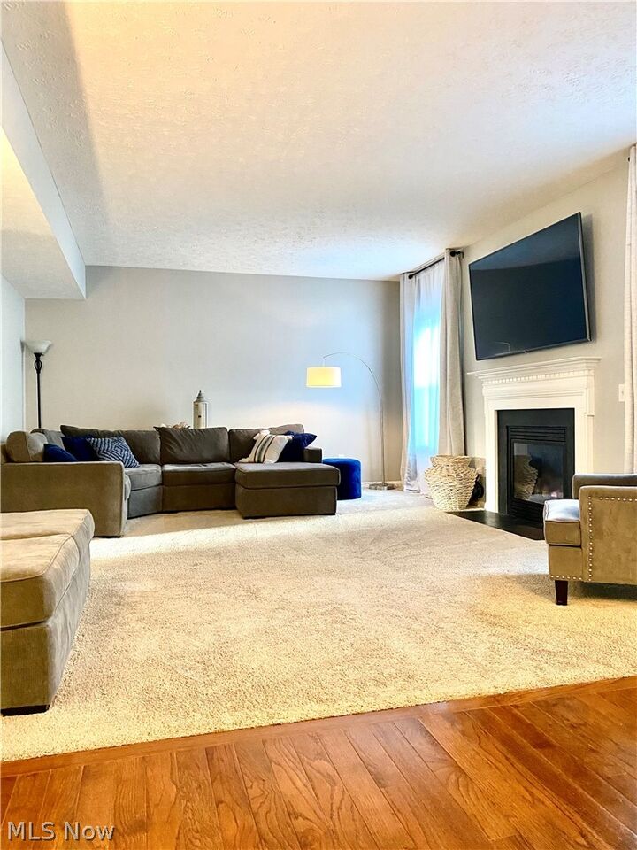 Property Photo:  5001 Hidden Hollow Court  OH 44264 
