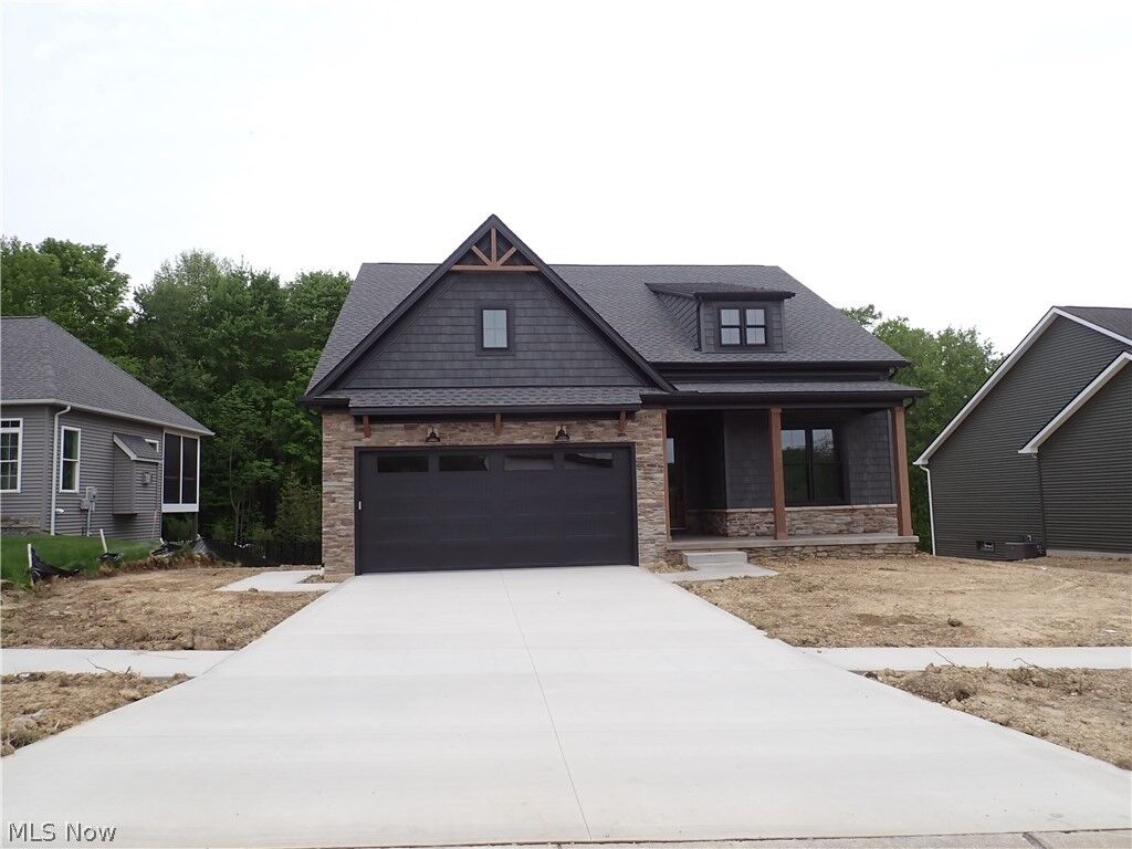 Property Photo:  7069 Village Way Drive  OH 44231 
