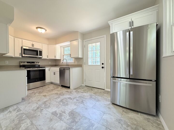 Property Photo: 37 Bluff Street NH 03079