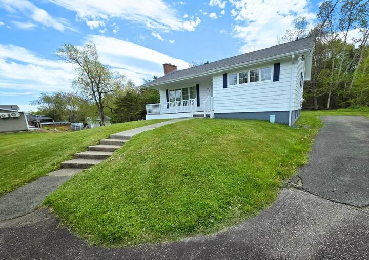 Property Photo:  61 Braemar Drive  NS B1R 1W1 