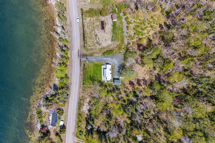 Property Photo: 9286 Kempt Head Road NS B1X 1P5