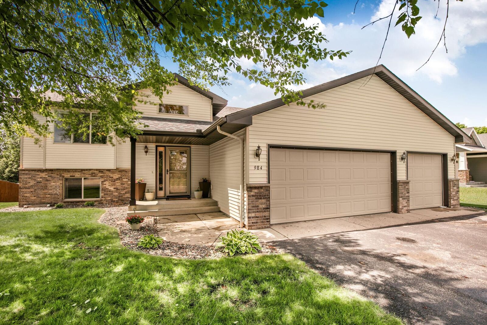 Property Photo: 984 Waters Edge Circle MN 56310