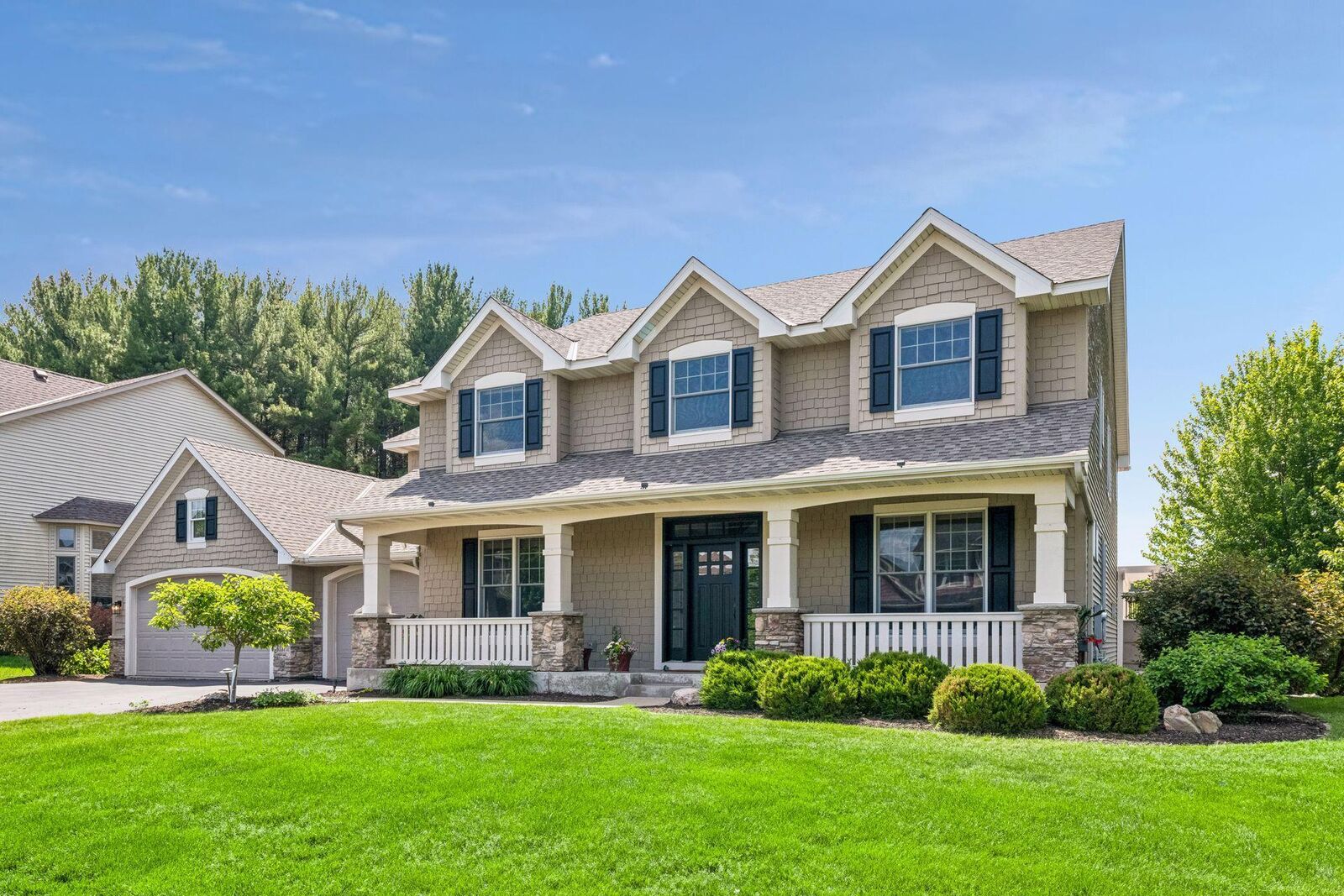Property Photo: 6137 Niagara Lane N MN 55446