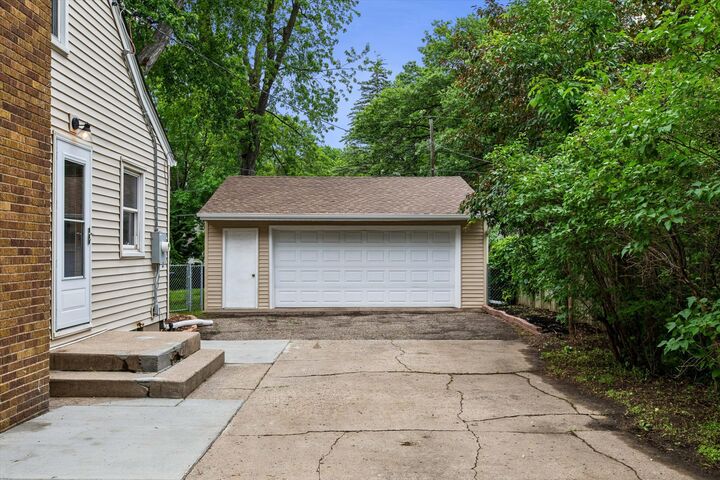 Property Photo: 7233 Oliver Avenue S MN 55423