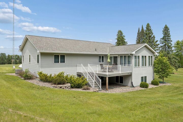 Property Photo:  26500 County Road 2  MN 56301 