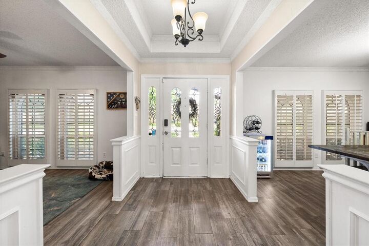 Property Photo: 1307 S Westador Drive TX 76015