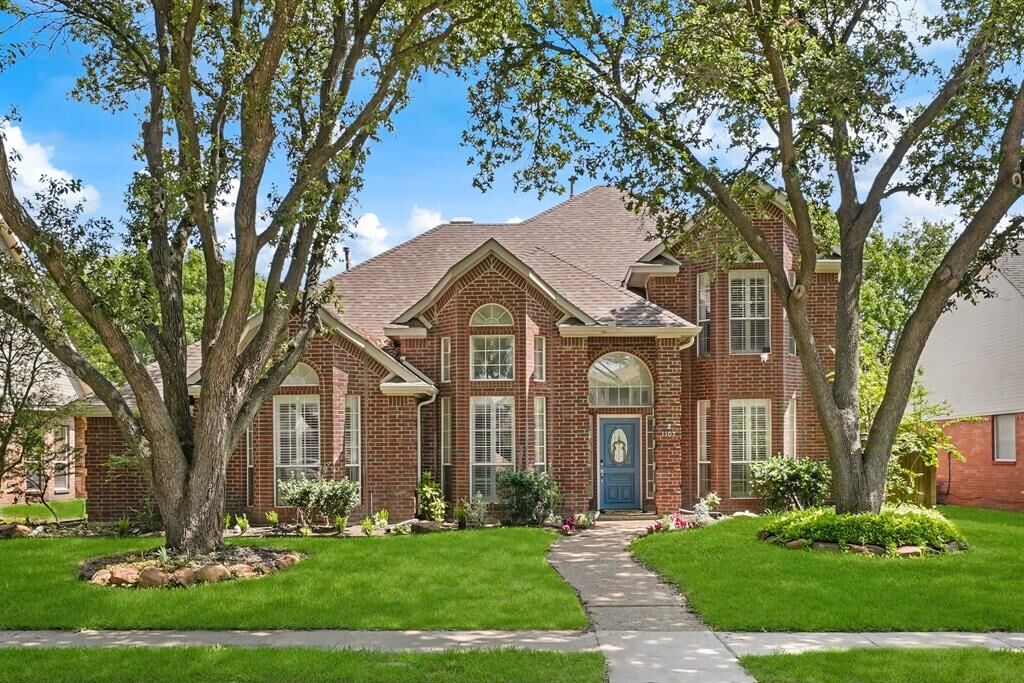 Property Photo:  1107 Springfield Lane  TX 75002 