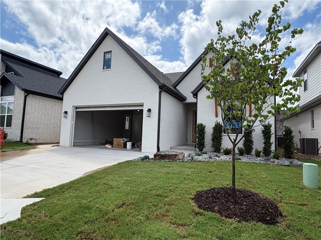 Property Photo:  4702 S Fieldcrest Terrace  AR 72758 