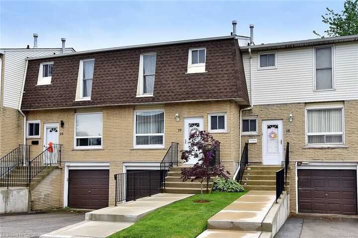 Property Photo: 1338 Upper Gage Avenue 19 ON L8W 1N2