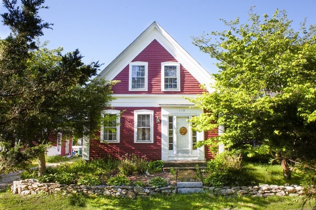 Property Photo:  110 Center St  MA 02367 
