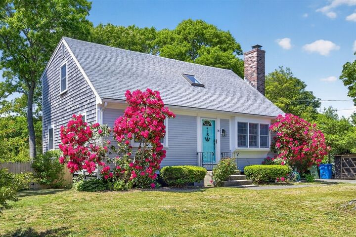 Property Photo:  14 Heritage Circle  MA 02536 