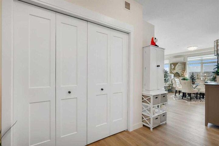 Property Photo: 10 Sage Hill NW 116 AB T3R 1X9