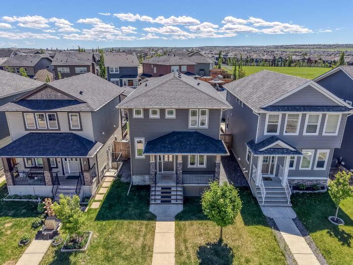Property Photo: 858 Evanston Drive NW AB T3P 0B1
