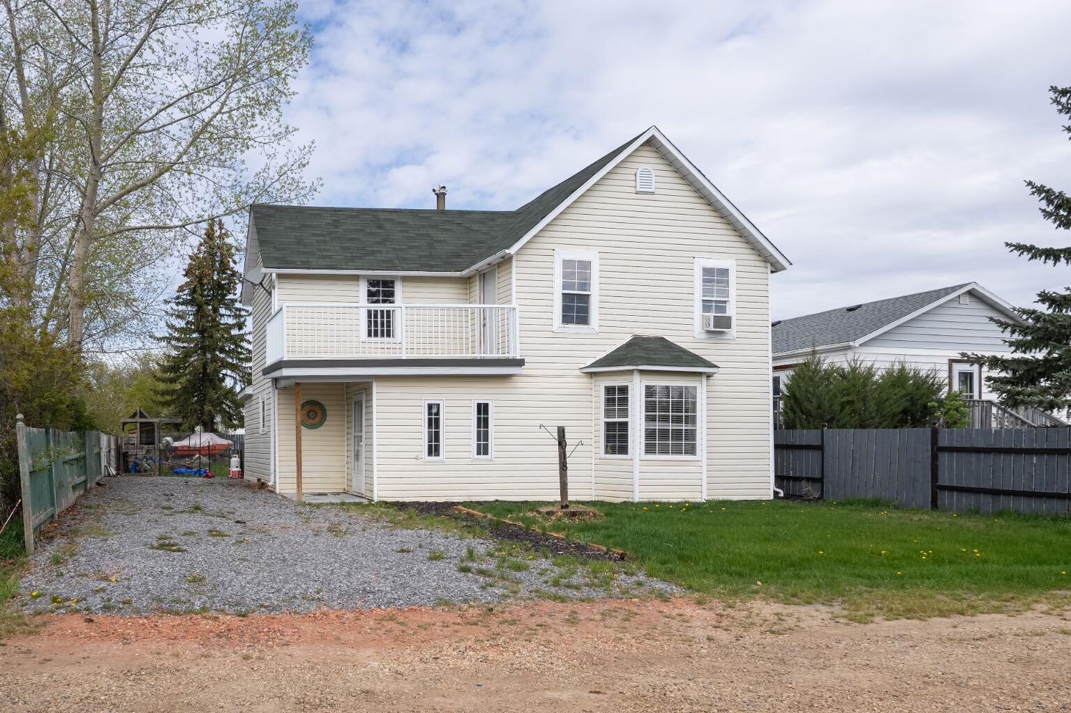 Property Photo: 1018 Moville Street AB T0B 3P0