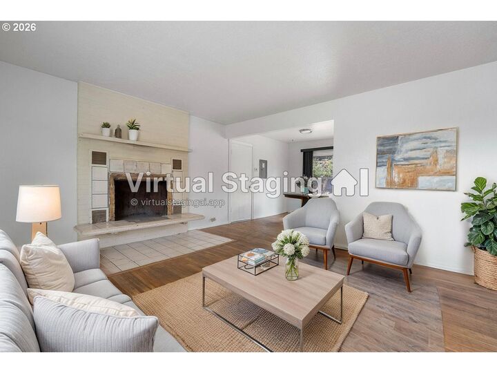 Property Photo: 17937 SE Lincoln St OR 97233