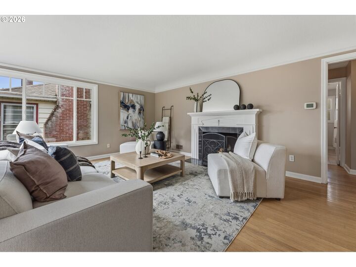 Property Photo:  1104 Z St  WA 98661 