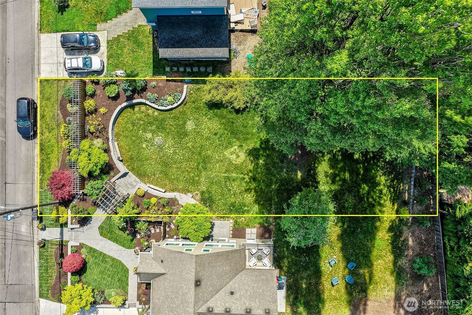 Property Photo:  0  Xxx 2nd Avenue NW  WA 98117 