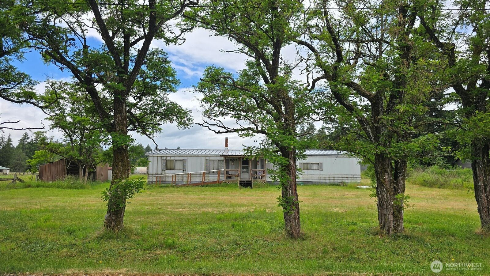 Property Photo: 18707 Elderberry Street SW WA 98579
