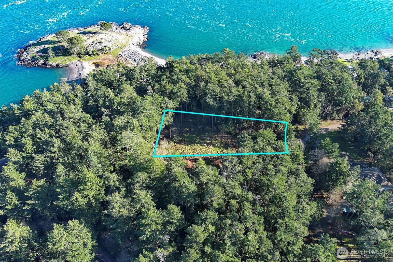 Property Photo: 206 Island Drive WA 98250